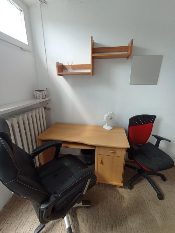 Grzybowska Rooms Varsavia Esterno foto